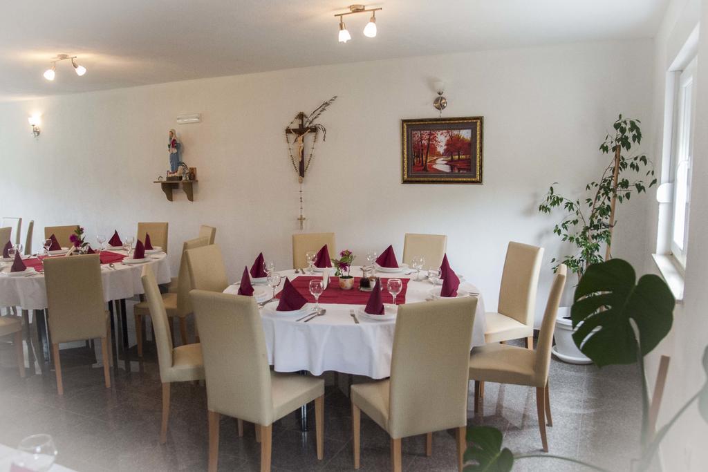 Pansion Danijel Hotel Međugorje Eksteriør billede